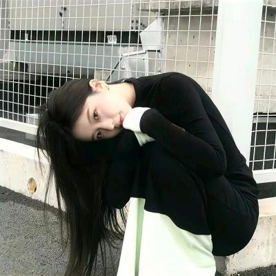 她不知道那些鸟的名字